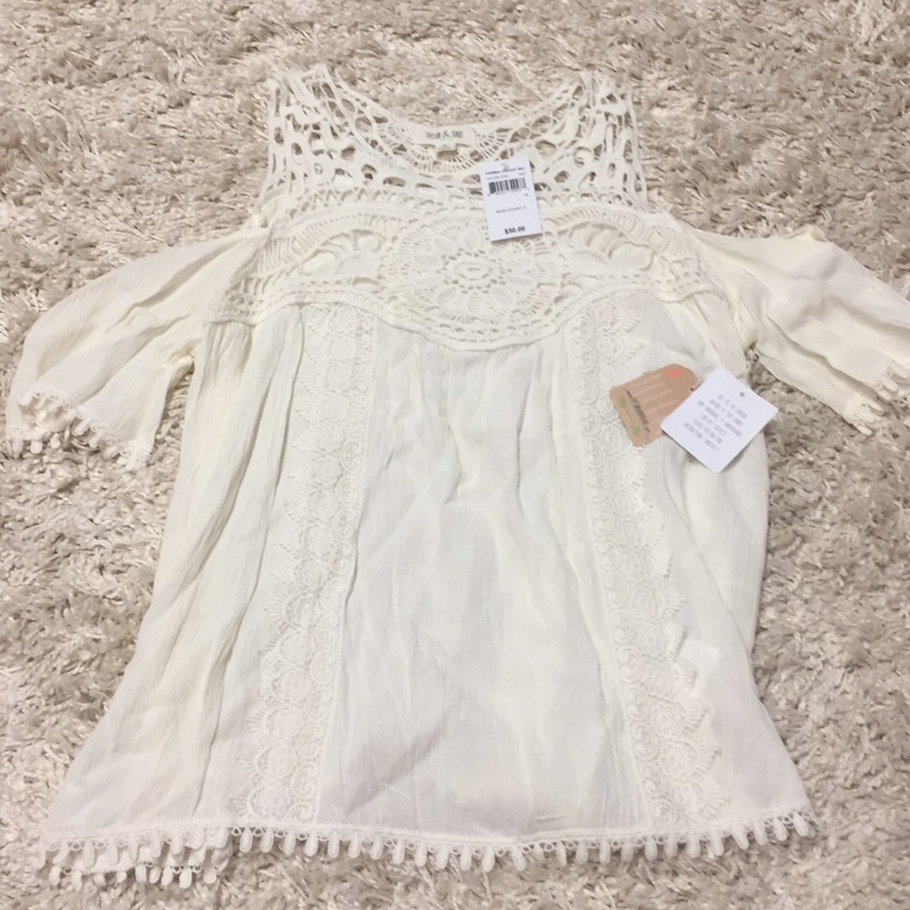 NEVER WORN off shoulder top